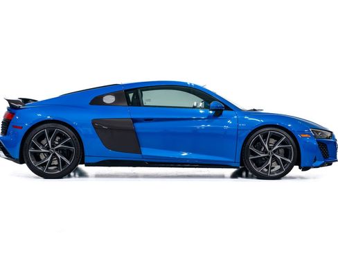 Used 2021 Audi R8 V10 image 9