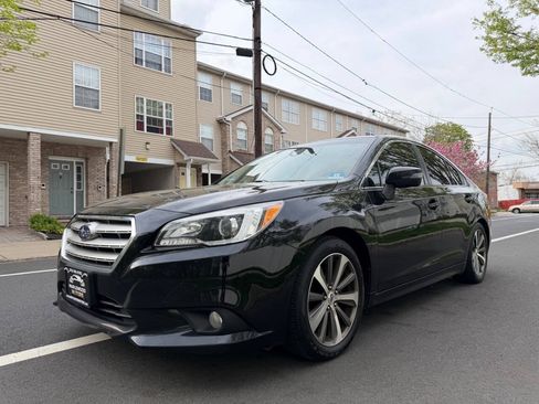 Used 2016 Subaru Legacy 2.5i Limited AWD/4WD image 2