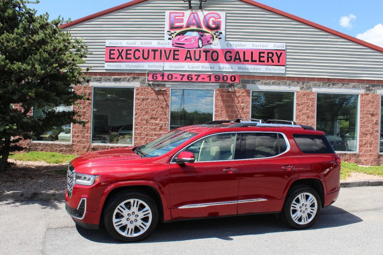 Used 2021 GMC Acadia Denali w/ Denali Technology Package AWD/4WD image 1