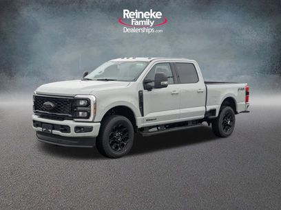 New 2026 Ford F350 Lariat w/ Black Appearance Package