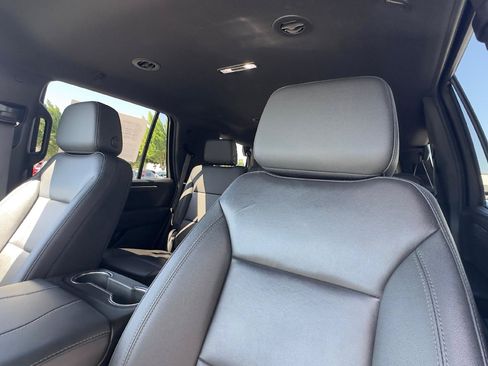 Used 2025 Chevrolet Tahoe LT AWD/4WD image 8