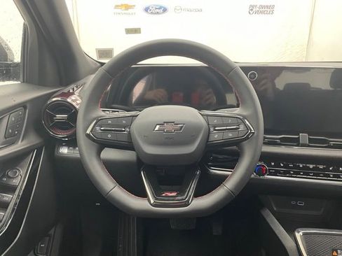 New 2026 Chevrolet Equinox RS w/ Convenience Package III image 11