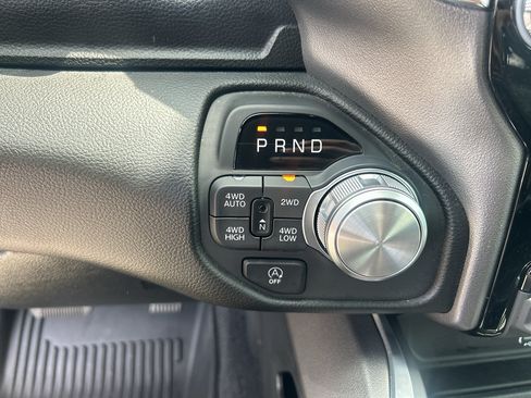 Used 2026 RAM 1500 Laramie AWD/4WD image 25