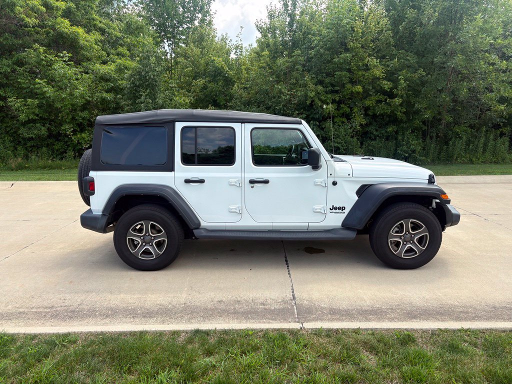 Used 2022 Jeep Wrangler Unlimited Sport AWD/4WD image 10