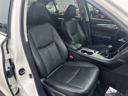 Used 2017 INFINITI Q50 3.0t Premium w/ 3.0T Premium Plus Package image 28