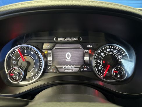 Used 2020 RAM 1500 Laramie RWD image 17