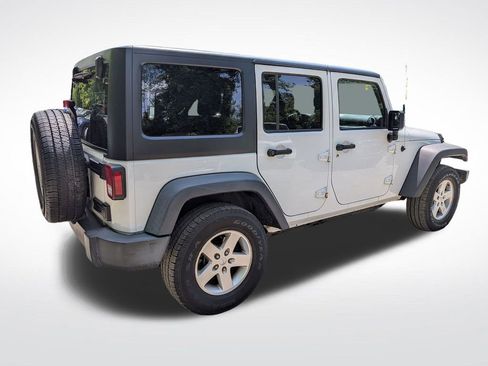 Used 2016 Jeep Wrangler Unlimited Sport w/ Quick Order Package 24S AWD/4WD image 3