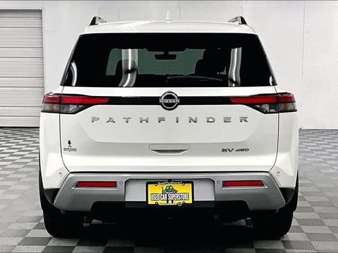 Used 2024 Nissan Pathfinder SV AWD/4WD image 5