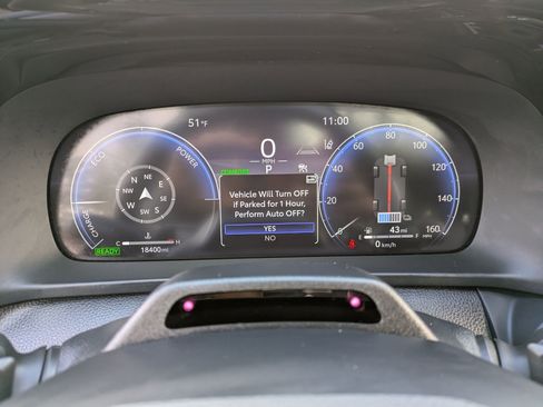 Used 2024 Toyota Crown Platinum image 9