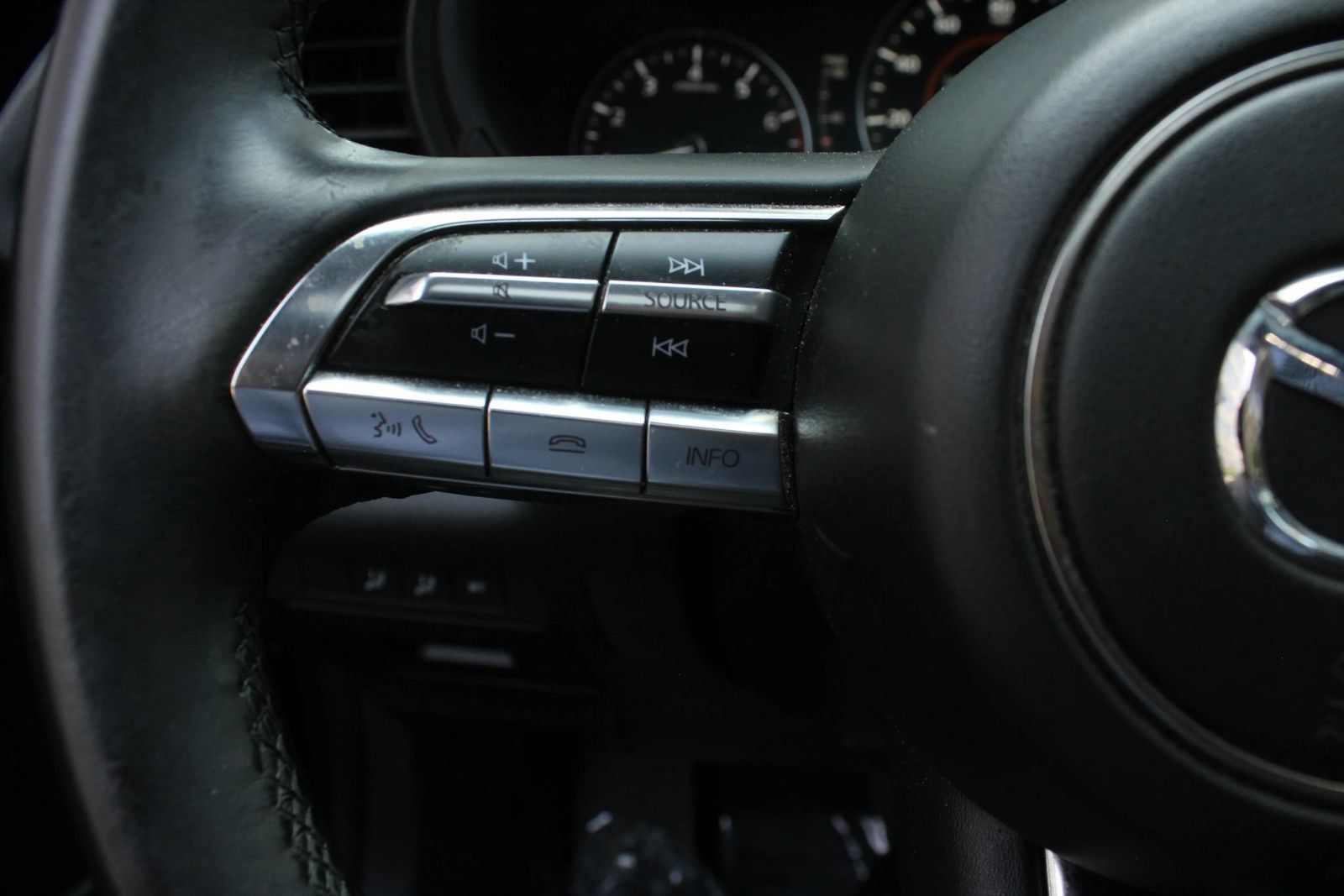 Used 2022 MAZDA CX-30 AWD 2.5 Turbo S image 29