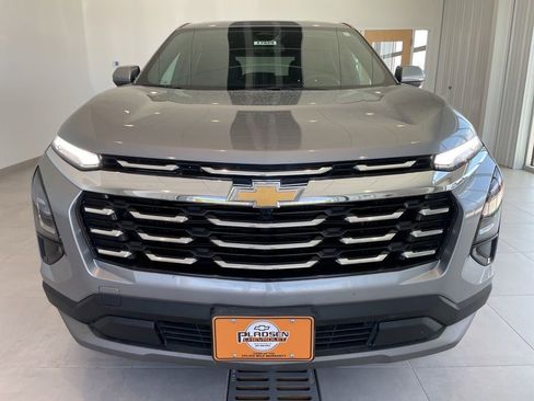 Used 2025 Chevrolet Equinox LT AWD/4WD image 7