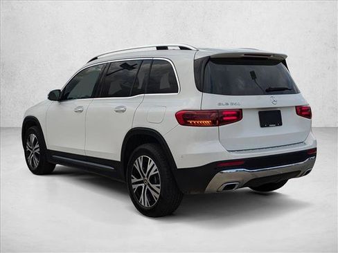 Used 2025 Mercedes-Benz GLB 250 image 7