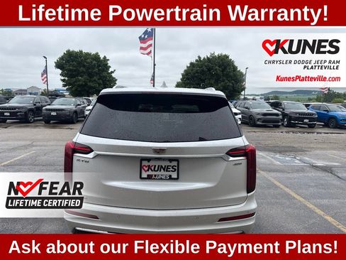 Used 2021 Cadillac XT6 Premium Luxury AWD/4WD image 9