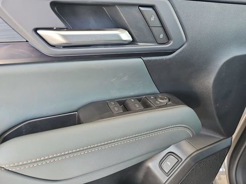 New 2026 GMC Terrain AT4 w/ Technology Package II AWD/4WD image 23