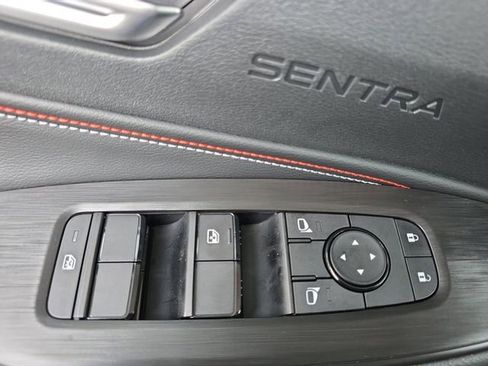 New 2026 Nissan Sentra SR image 29