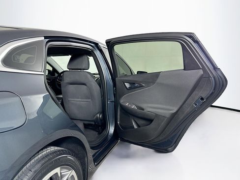 Used 2020 Chevrolet Malibu LT image 28