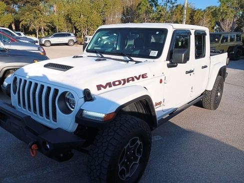 Used 2021 Jeep Gladiator Mojave image 2