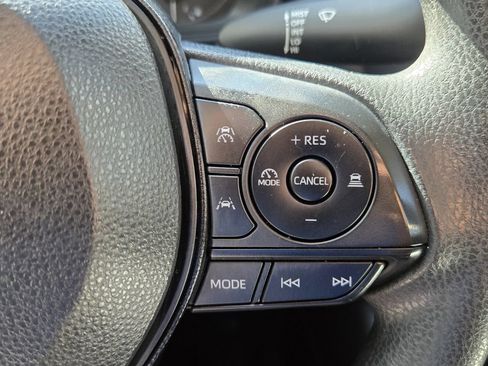Used 2024 Toyota Corolla LE w/ LE Convenience Package FWD image 24