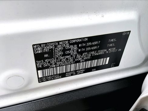 Used 2019 Toyota RAV4 XLE image 35