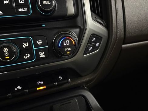 Used 2014 Chevrolet Silverado 1500 LTZ AWD/4WD image 46