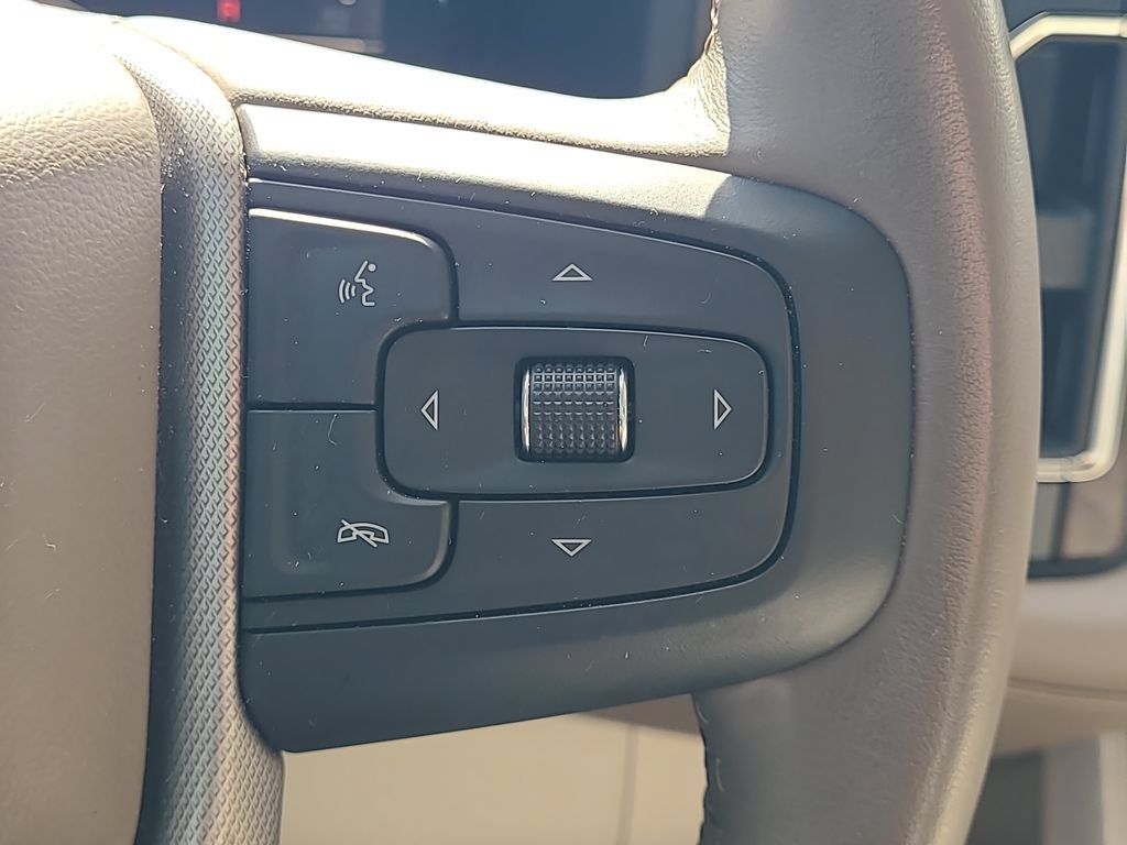 Used 2023 GMC Yukon Denali AWD/4WD image 21