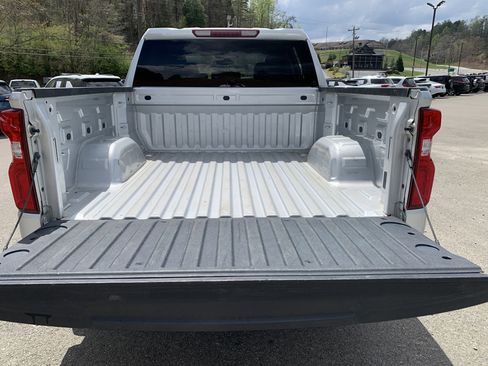 Used 2021 Chevrolet Silverado 1500 Custom image 35