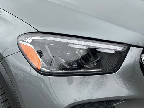 Used 2024 Mercedes-Benz GLE 450e 4MATIC image 10