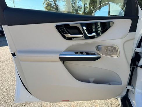 New 2026 Mercedes-Benz GLC 300 4MATIC image 19