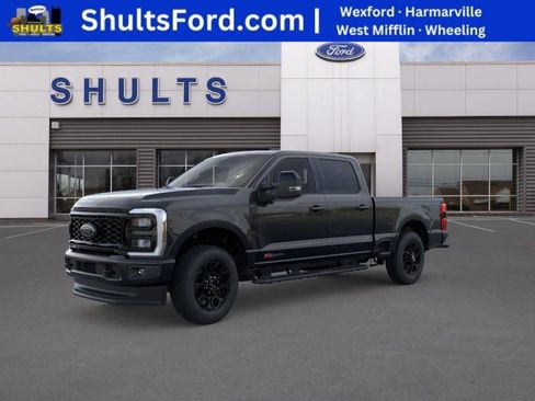 New 2026 Ford F250 Lariat w/ Black Appearance Package image 1