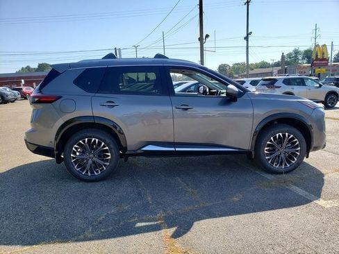 New 2026 Nissan Rogue Platinum w/ Platinum Premium Package image 7