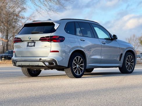 New 2026 BMW X5 xDrive40i w/ M Sport Package image 6