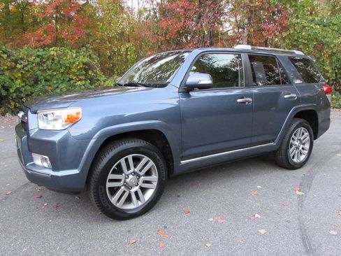 Used 2012 Toyota 4Runner Limited image 2
