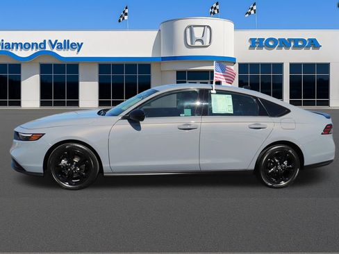 Certified 2025 Honda Accord SE image 8