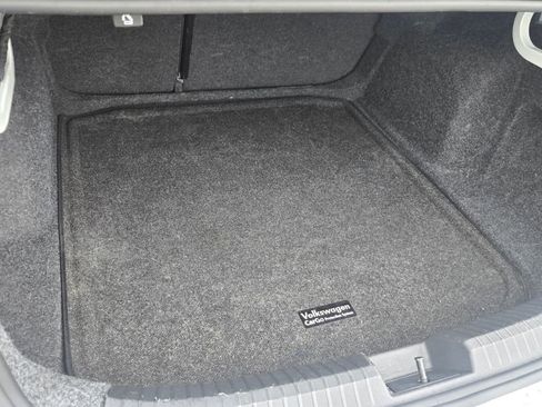 Used 2020 Volkswagen Jetta R-Line image 12