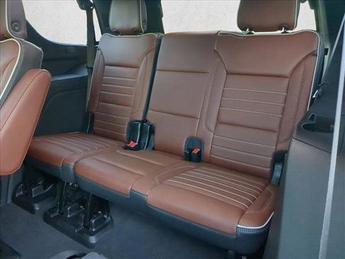 Used 2024 GMC Yukon Denali Ultimate image 23