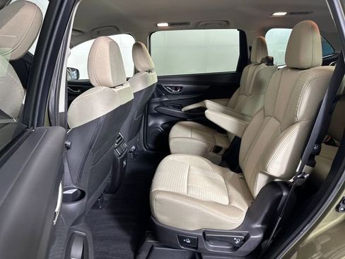 Used 2023 Subaru Ascent Premium w/ Convenience Package AWD/4WD image 25