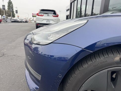 Used 2018 Tesla Model 3 Long Range image 8