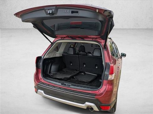 Used 2019 Subaru Forester Touring AWD/4WD image 24
