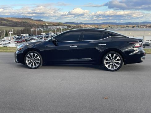 Used 2023 Nissan Maxima Platinum w/ Sport Mat Group image 7
