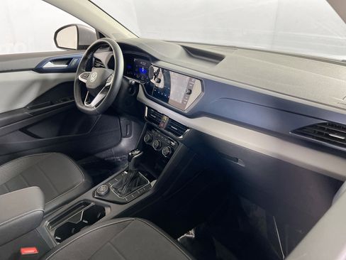 Used 2023 Volkswagen Taos SE image 28