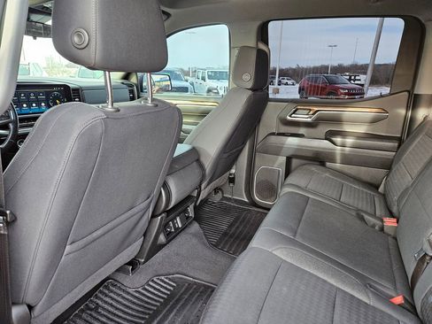 Used 2022 Chevrolet Silverado 1500 RST w/ Z71 Off-Road Package image 28