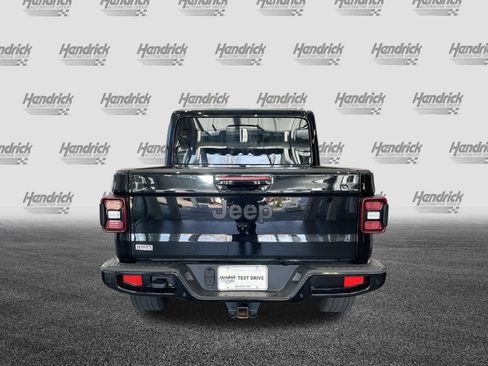 Used 2023 Jeep Gladiator Overland AWD/4WD image 9