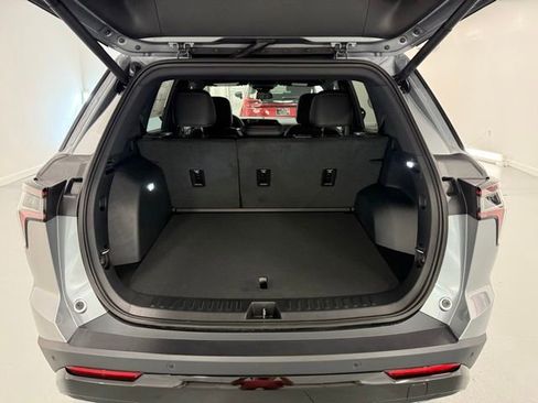 New 2026 Chevrolet Equinox RS image 8