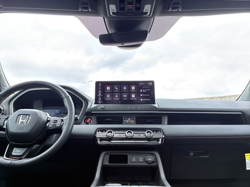 Certified 2026 Honda Passport TrailSport Elite image 30