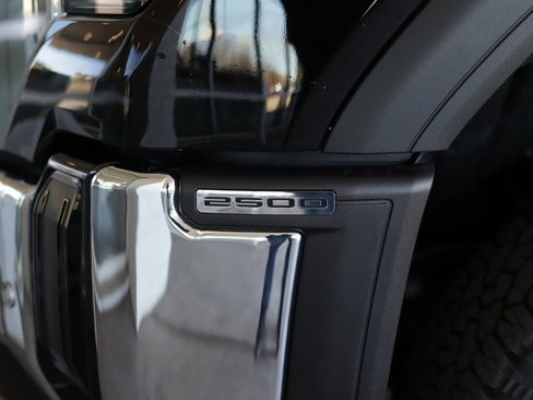 New 2026 GMC Sierra 2500 SLT w/ SLT Premium Package image 37