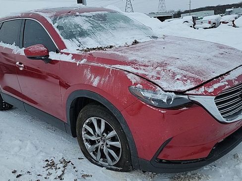 Used 2019 MAZDA CX-9 Touring w/ Touring Premium Package image 3