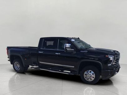 Used 2024 Chevrolet Silverado 3500 High Country w/ Technology Package