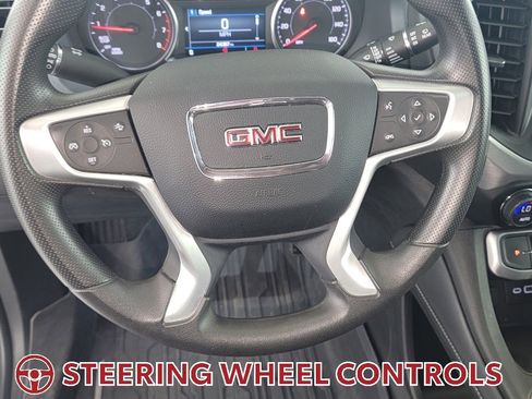 Used 2023 GMC Acadia SLE w/ Driver Convenience Package image 19