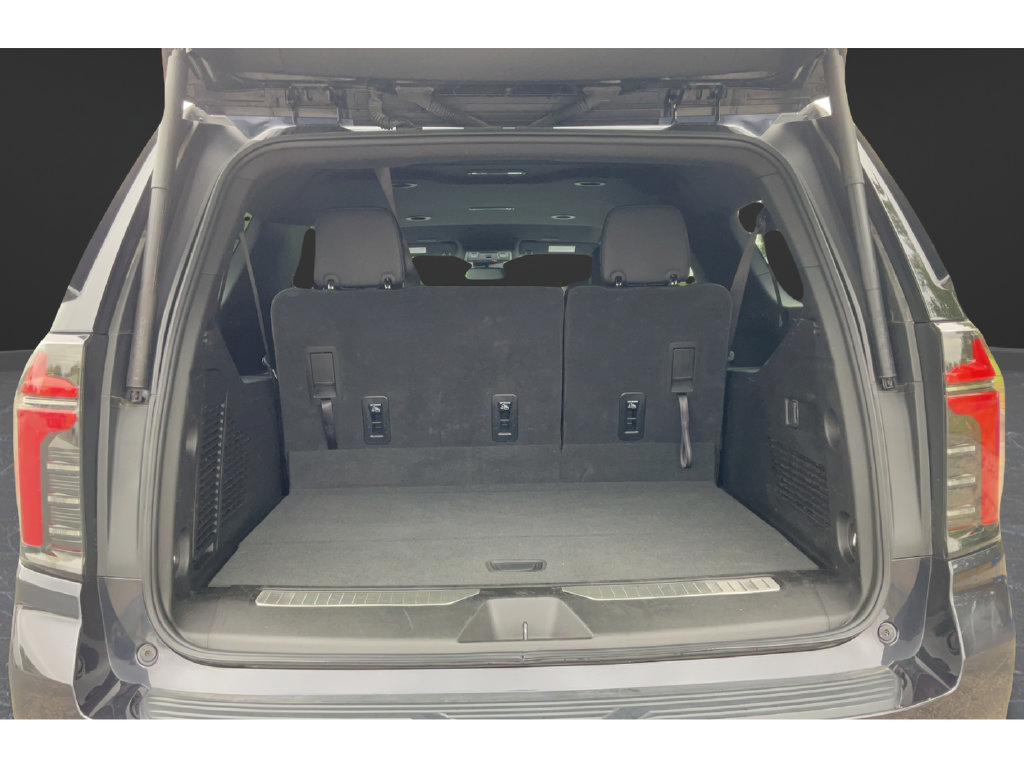 Used 2025 Chevrolet Suburban Z71 AWD/4WD image 34
