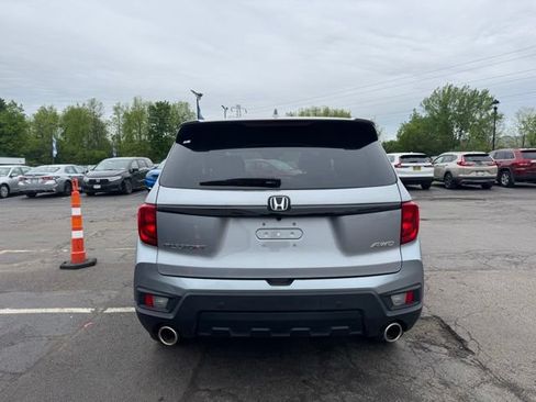 Used 2024 Honda Passport EX-L image 3